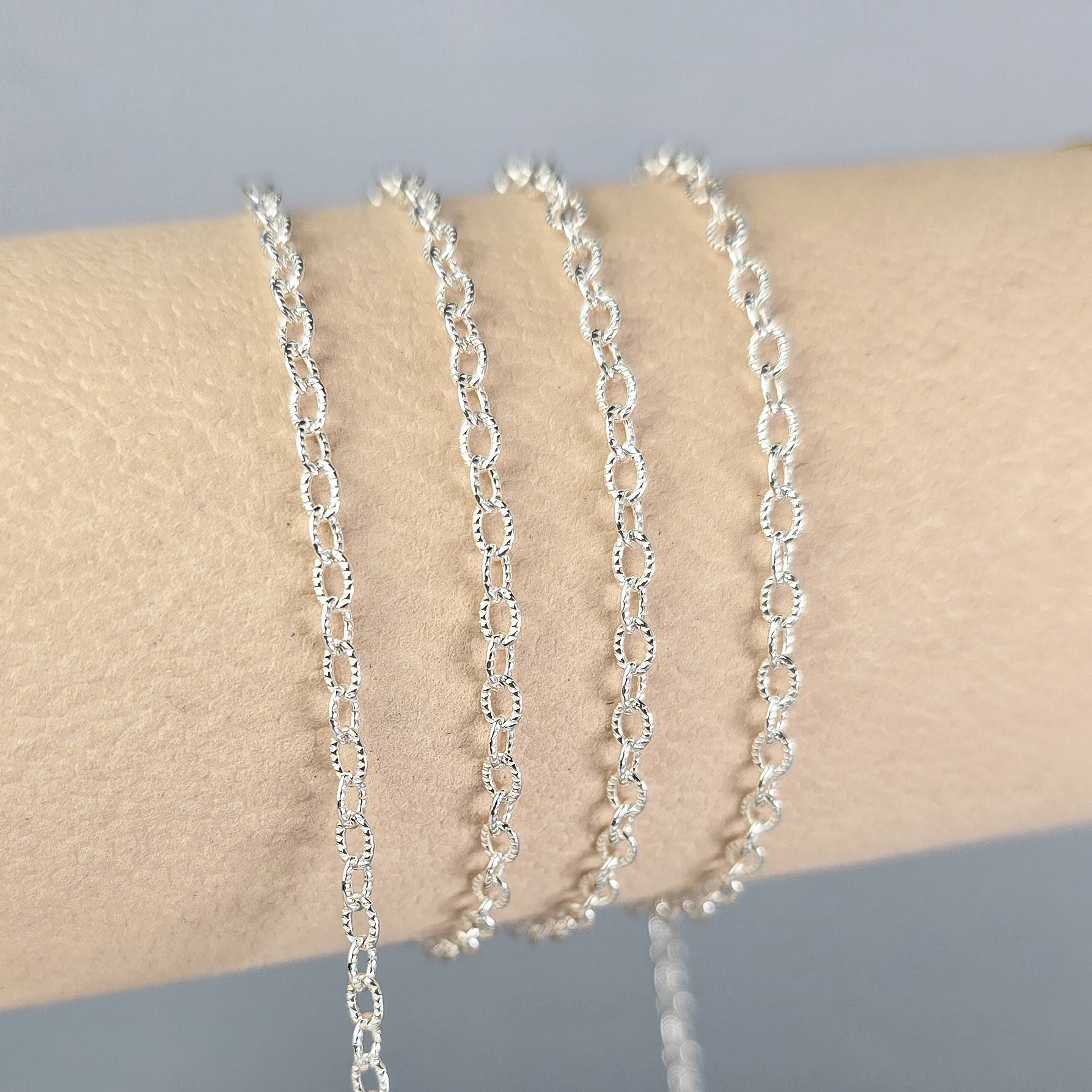 Textured Oval Cable Chain - 14K Gold Filled & 925 Sterling Silver 925 Sterling Silver 2.6mm / 1 Meter