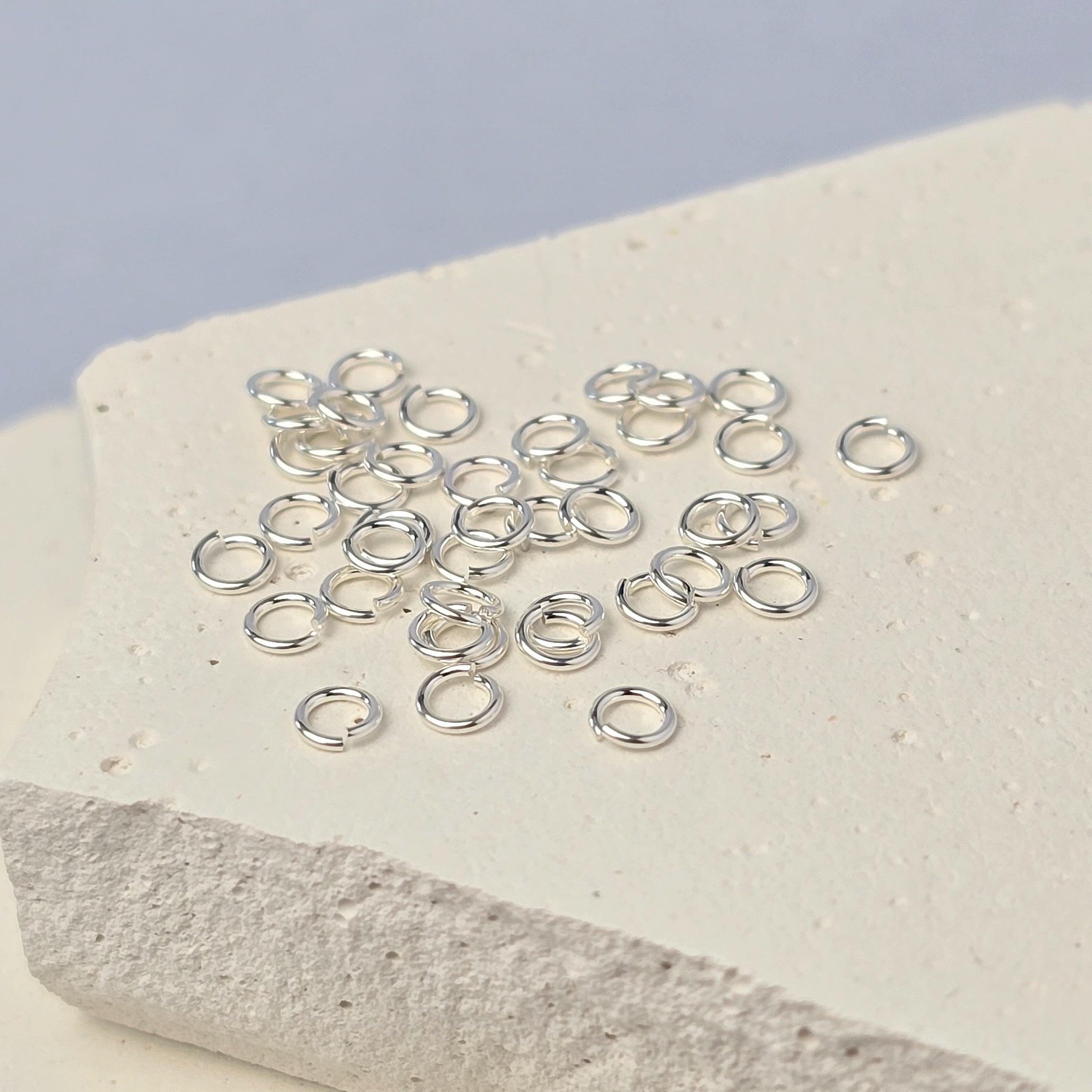 925 Sterling Silver & 14k Gold Filled Jump Rings 3mm (22 & 24 Ga) - 20 pack 925 Sterling Silver / 0.64mm wire diameter