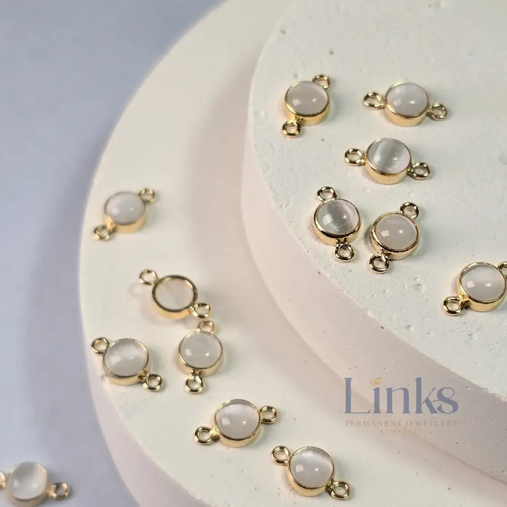 4Mm White Cat’s Eye Connector Charm
