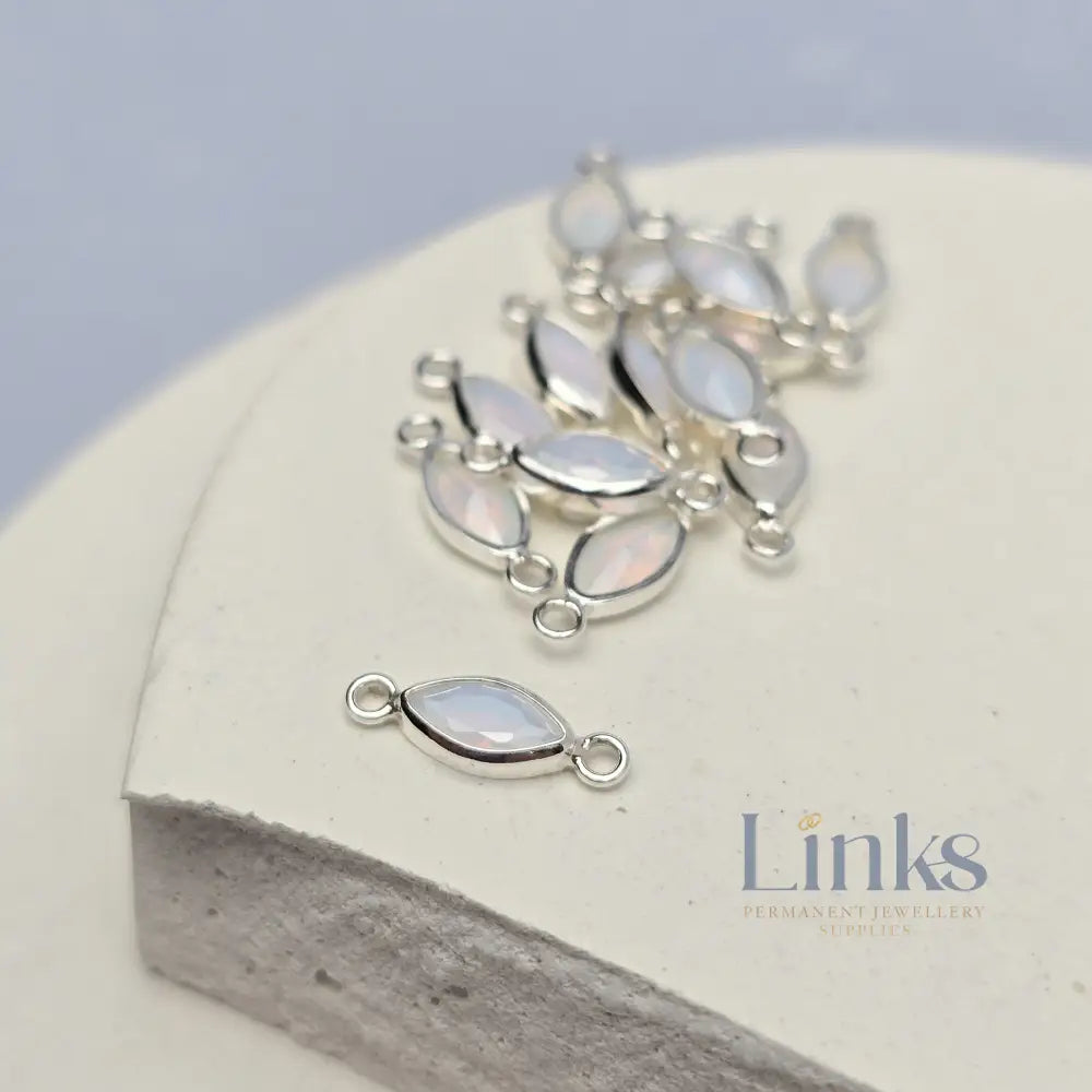 6mm Marquise Opal Connectors Sterling silver / White Opal