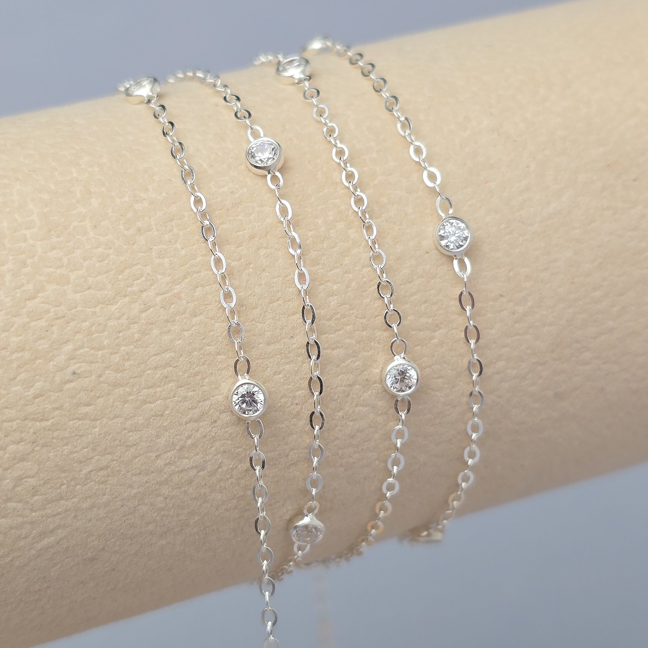 1.7mm Flat Cable Cubic Zirconia Chain Sterling Silver / 1 meter
