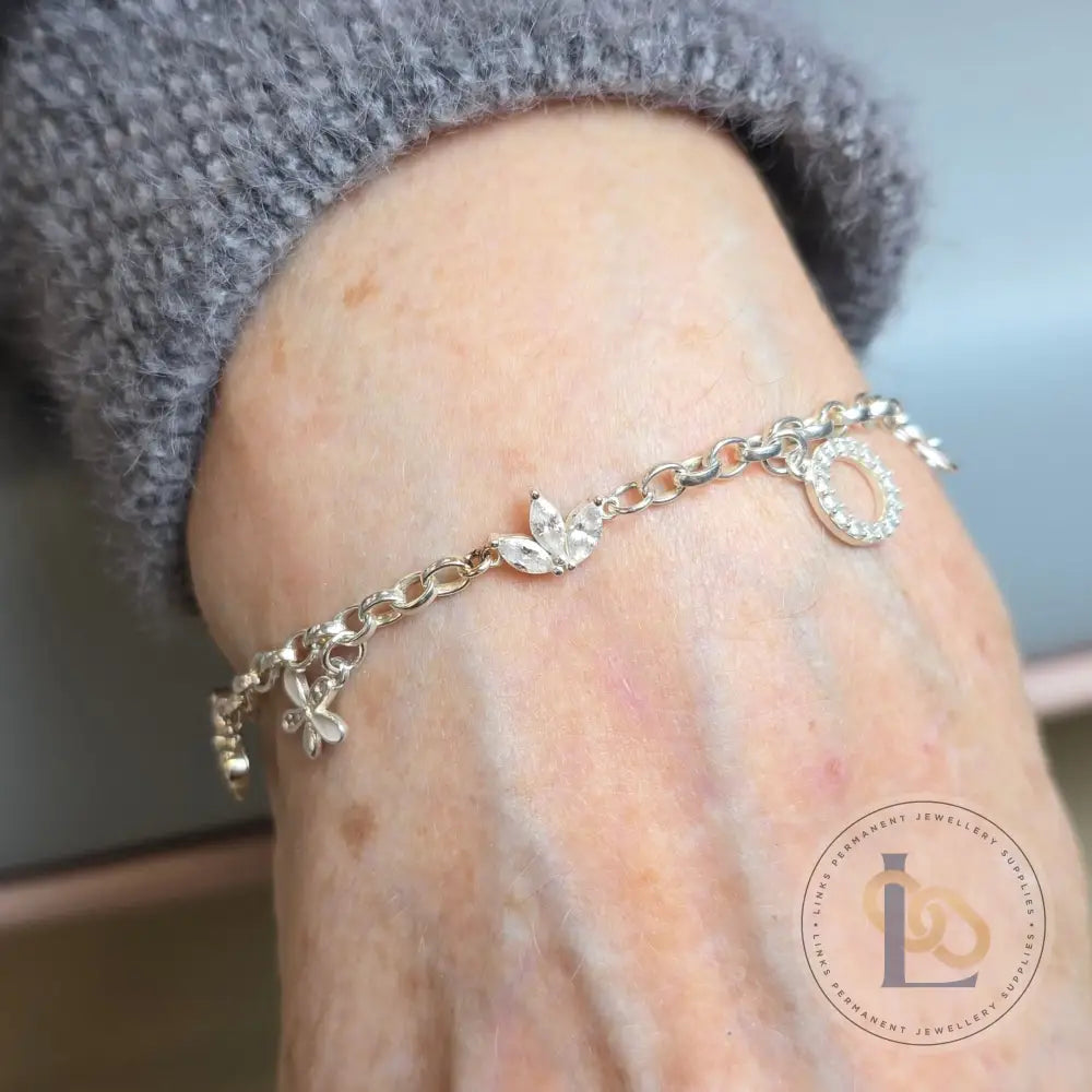 Sterling Silver Cubic Zirconia Fan Connector