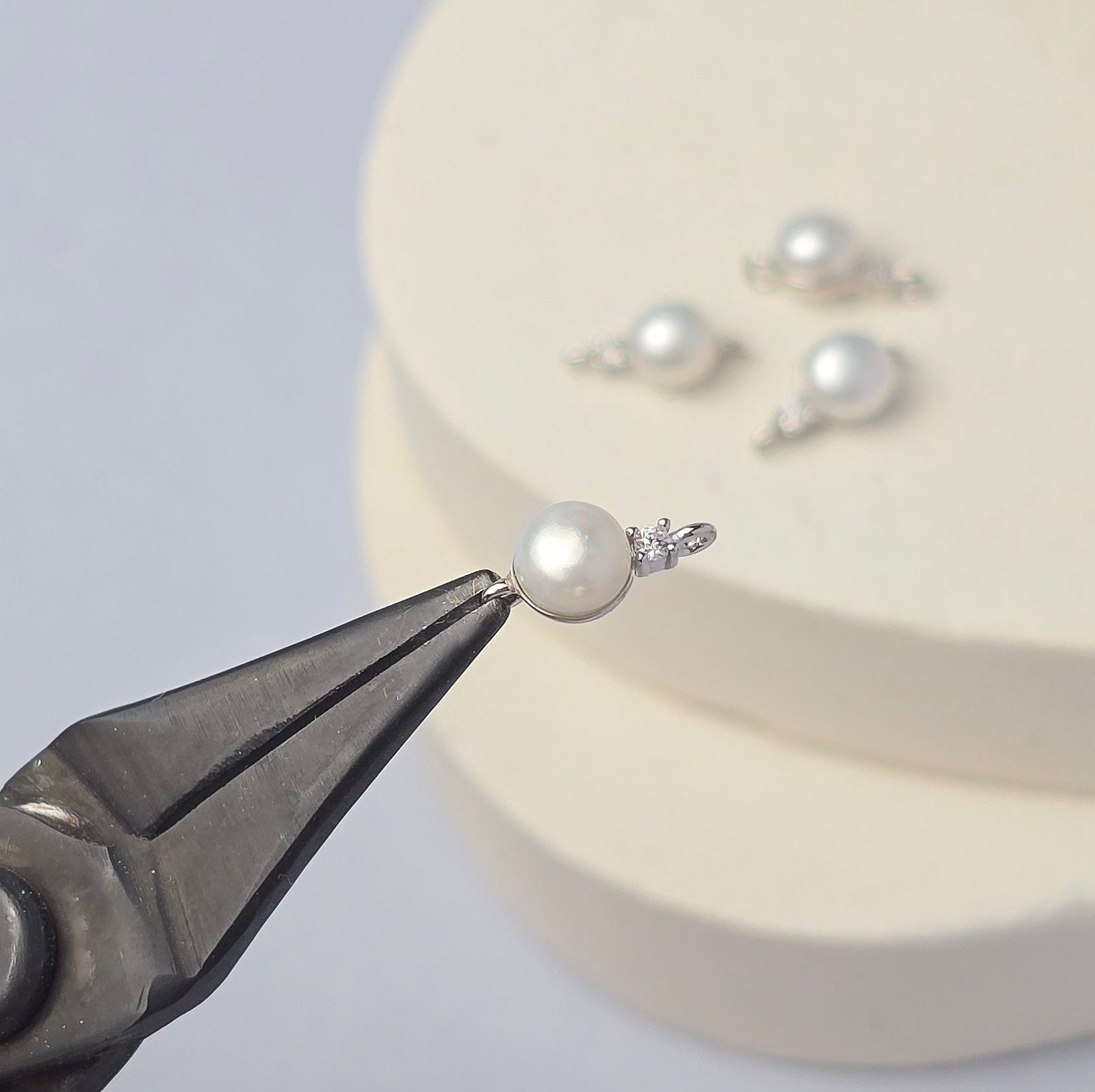 Sterling Silver Round Pearl Connector with Tiny CZ Stone Charms
