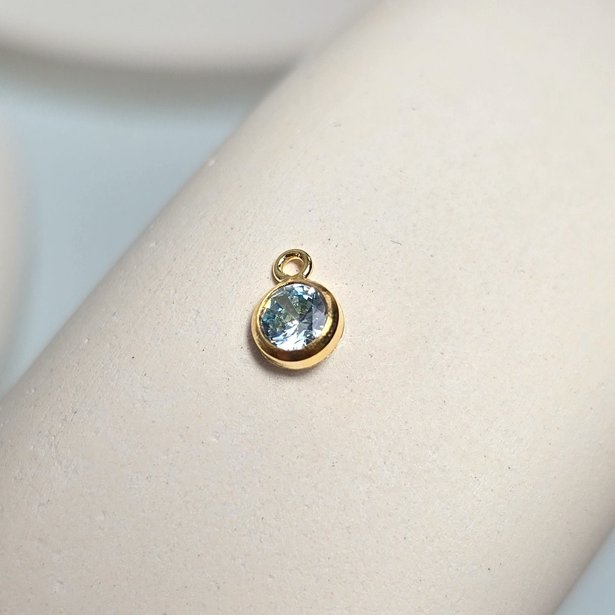 4mm Gold Filled Birthstone Pendant Charm - Links Permanent Jewellery Supplies