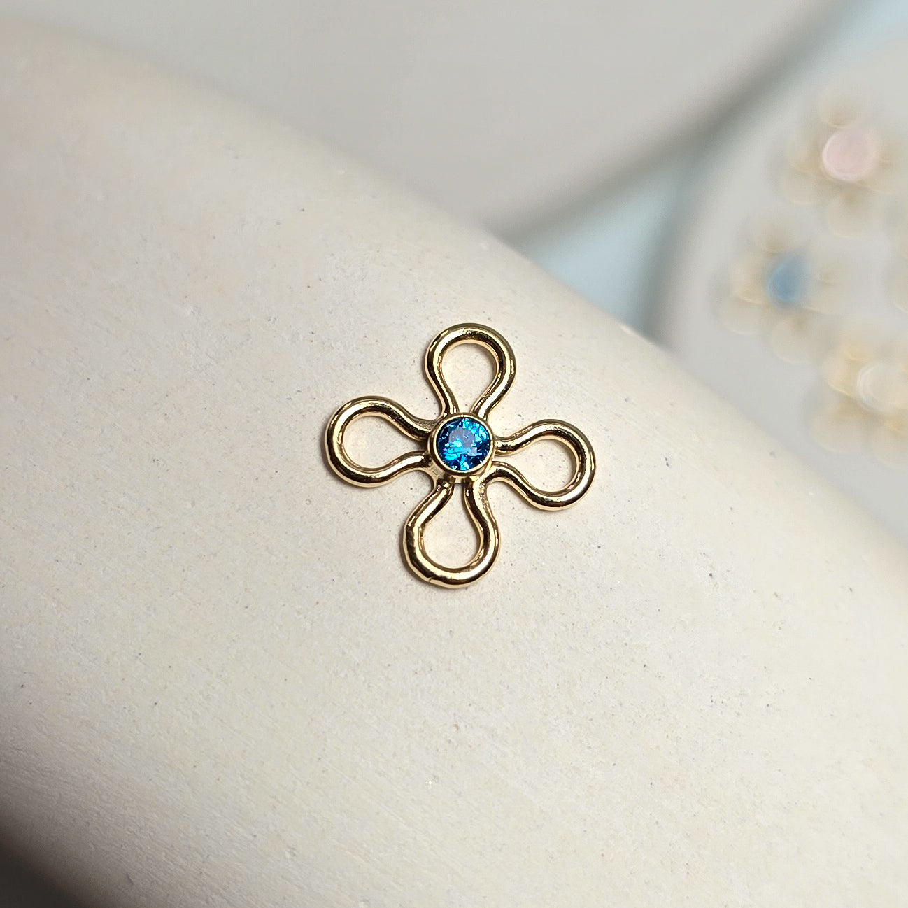 14k Gold Filled Crystal Flower Connector Charm - Links Permanent Jewellery Supplies