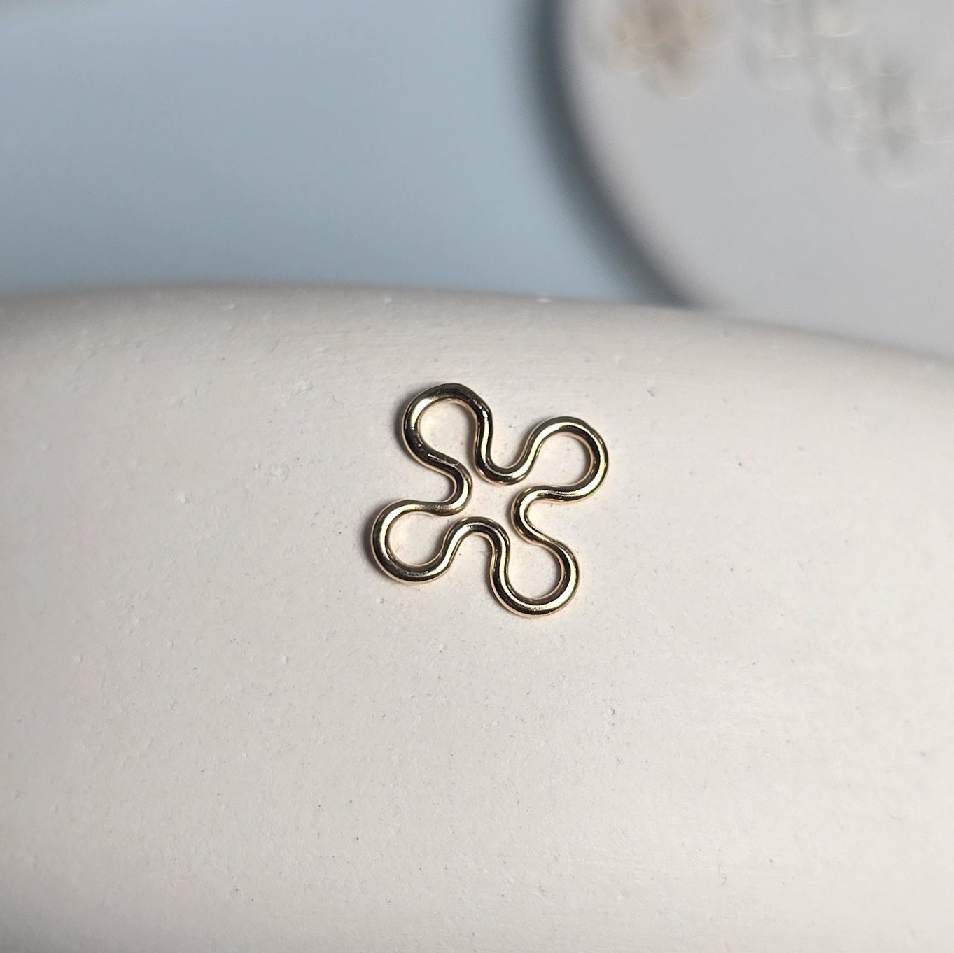 Plain Flower Connector - Links Permanent Jewellery Supplies