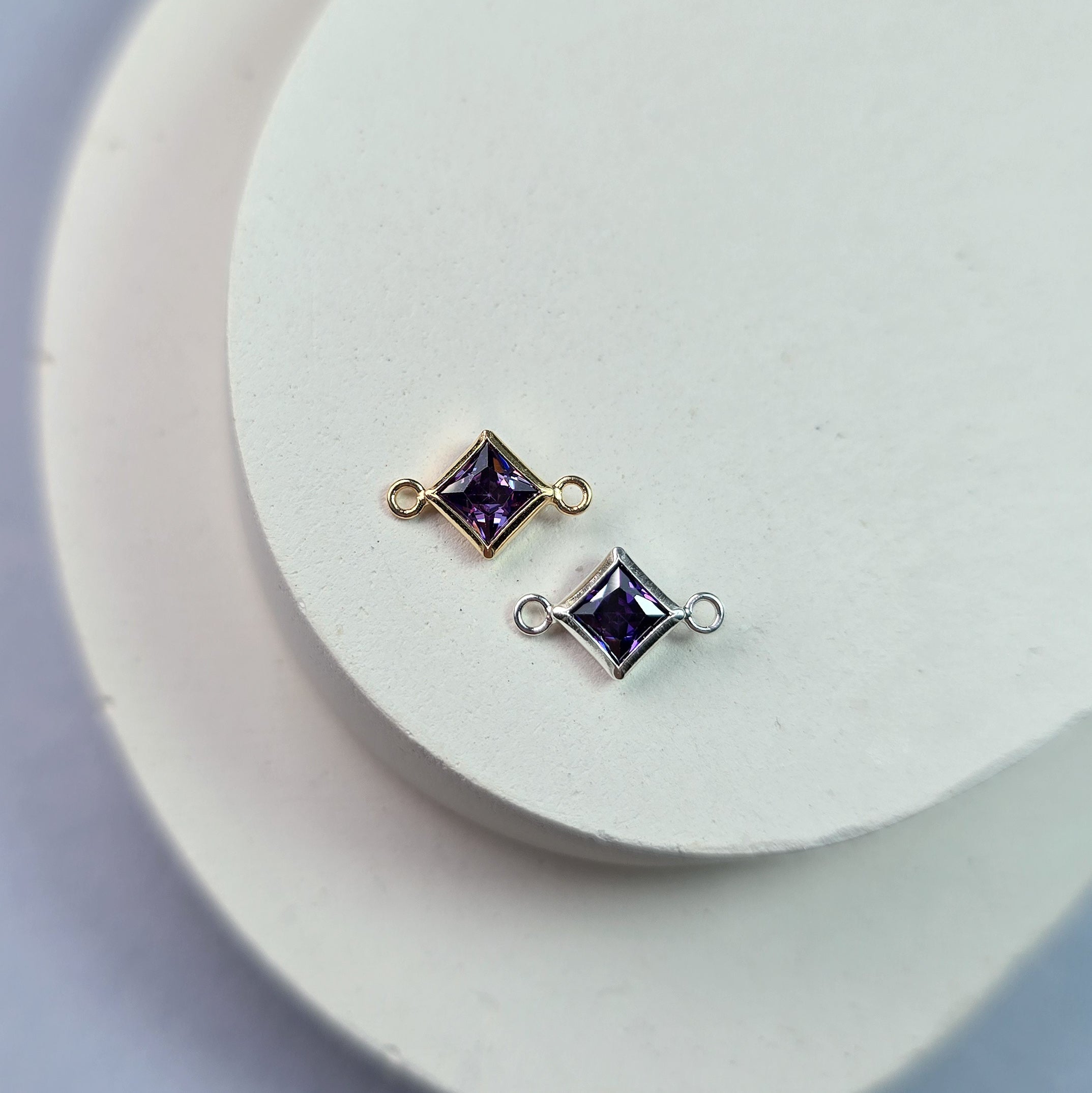 4Mm Crystal Diamond Connector