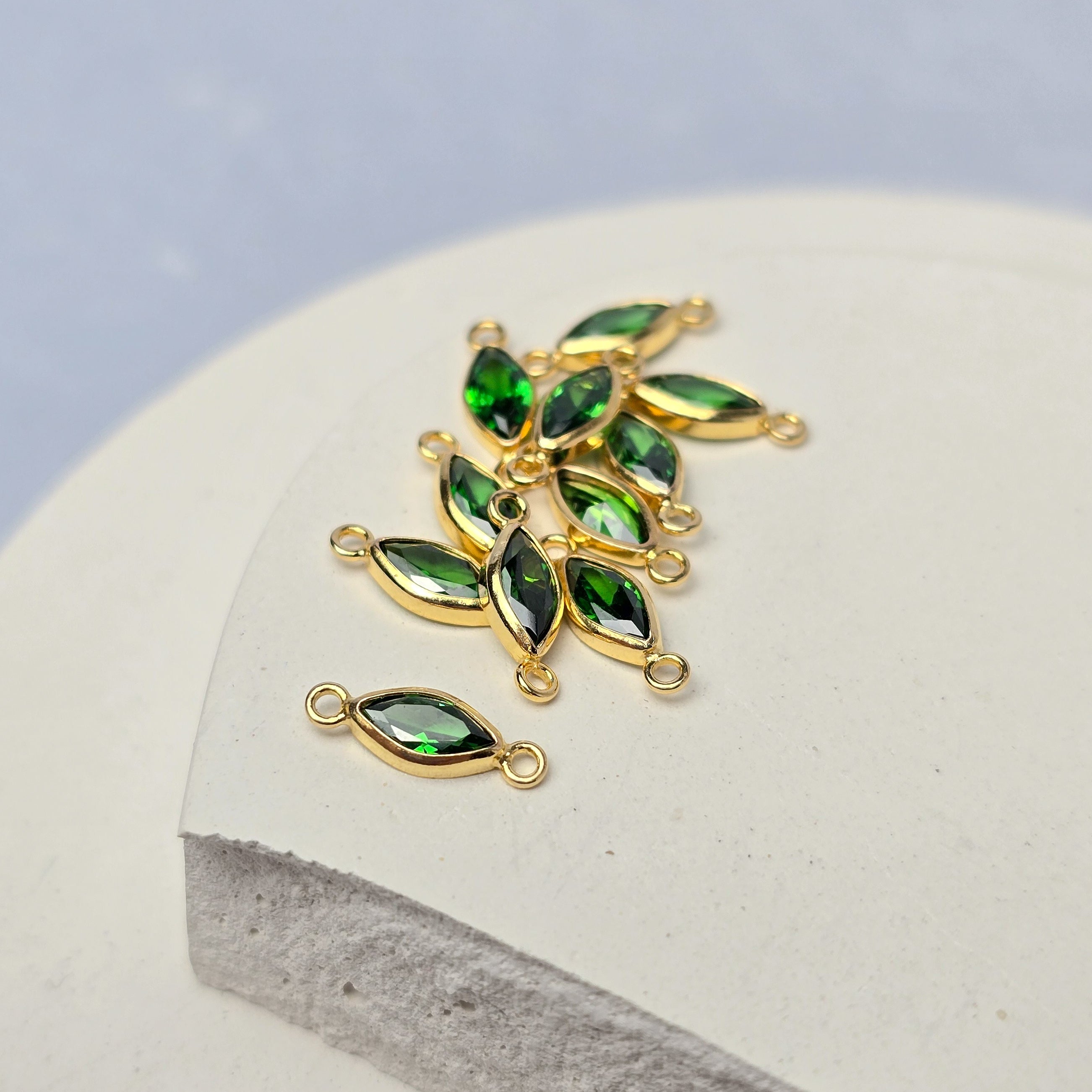 6mm Marquise Birthstone Connector 14k Gold Filled / May - Emerald Green