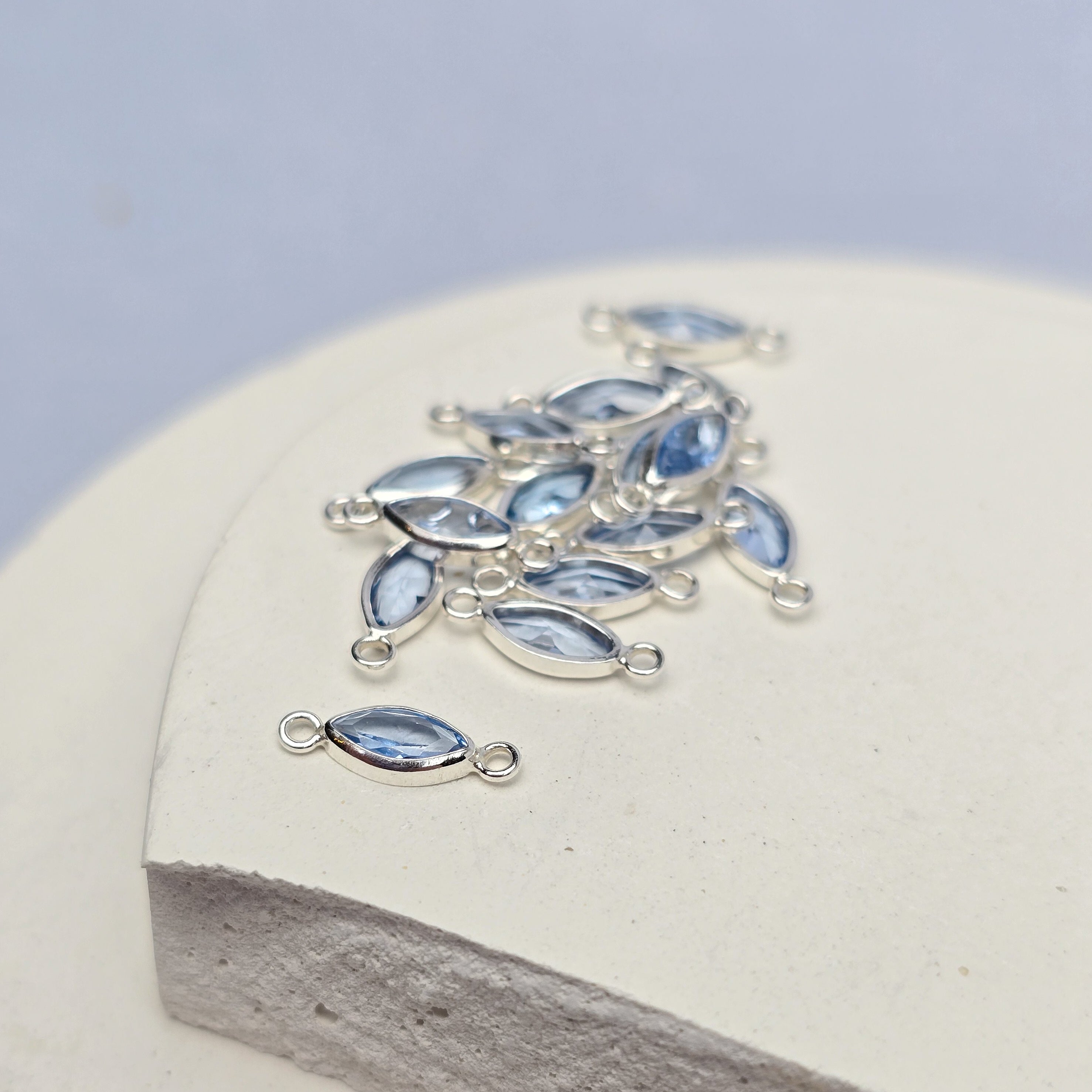 6mm Marquise Birthstone Connector Sterling silver / March - Aquamarine