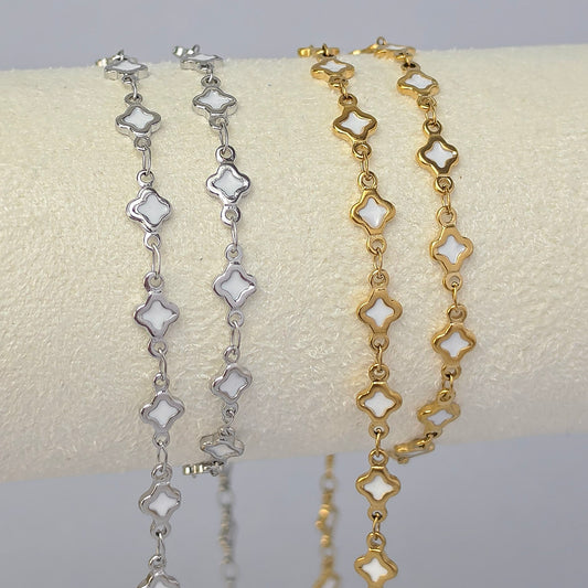 PVD Stainless Steel White Enamel Clover Chain