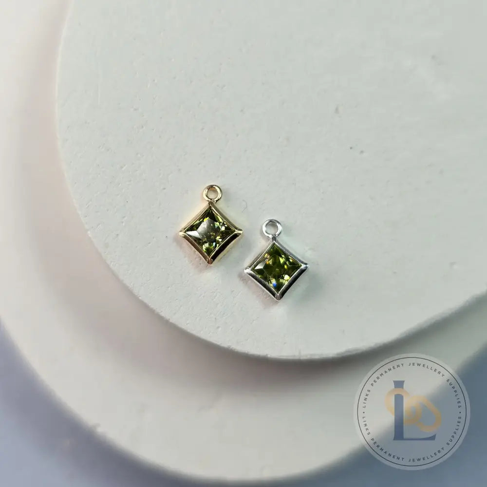 4Mm Crystal Diamond Pendant