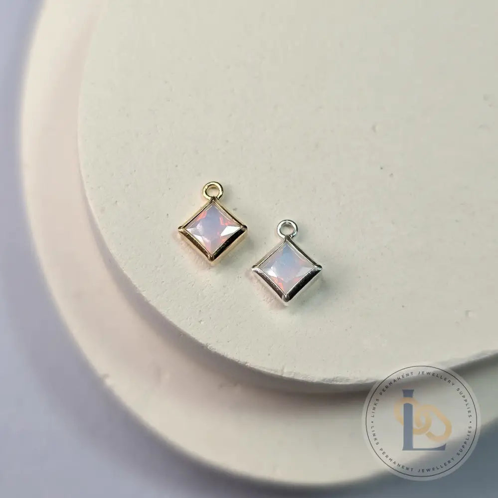 6Mm Crystal Rhombus Pendant Sterling Silver / White Opal