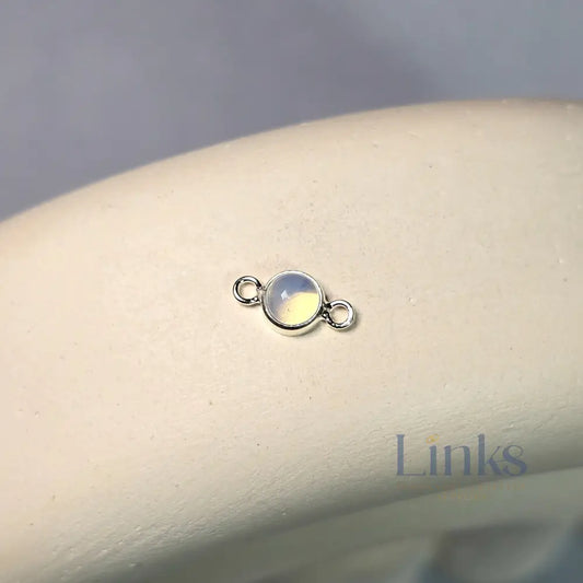 4Mm Moonstone Connector Sterling Silver