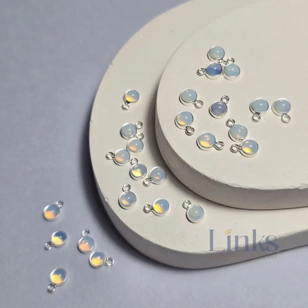 4Mm Moonstone Pendant Charm