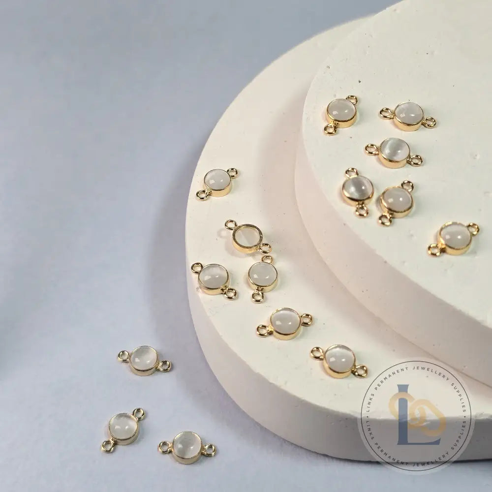 4Mm White Cat’s Eye Connector Charm