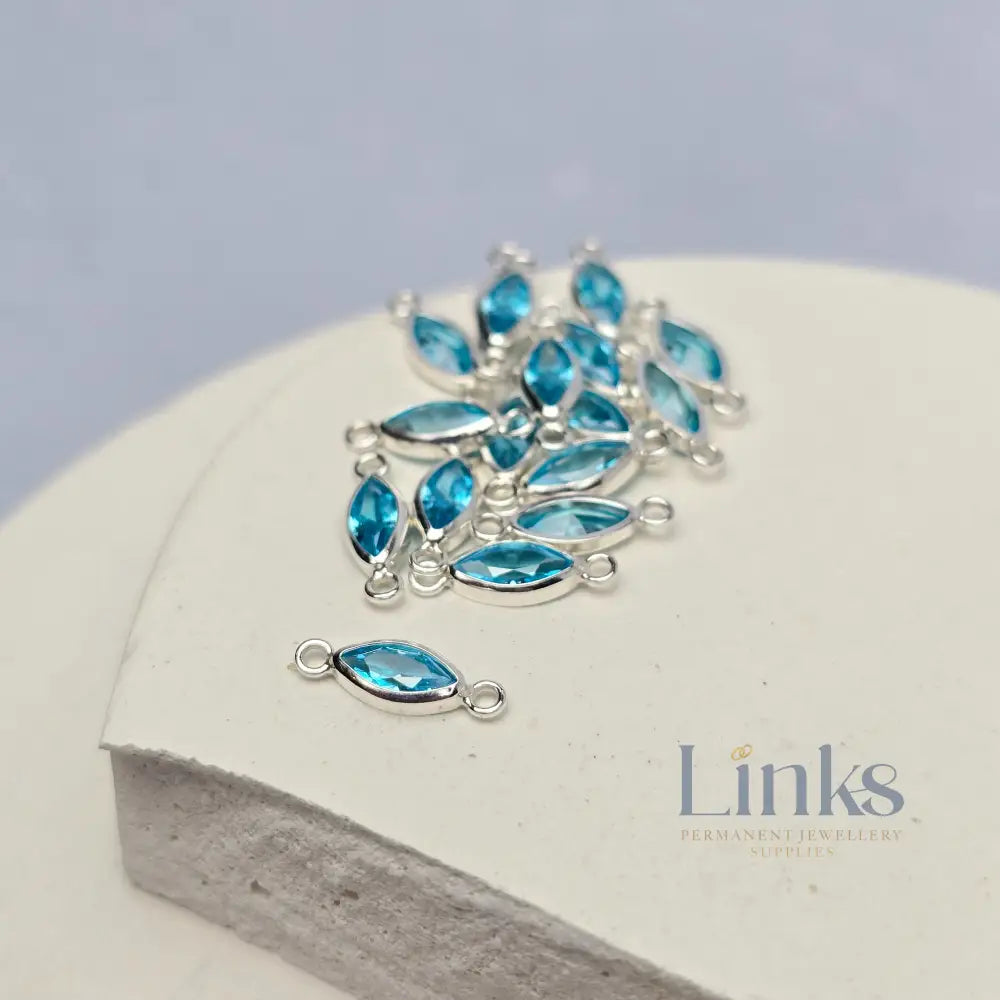 6mm Marquise Birthstone Connector Sterling silver / December - Blue Zircon