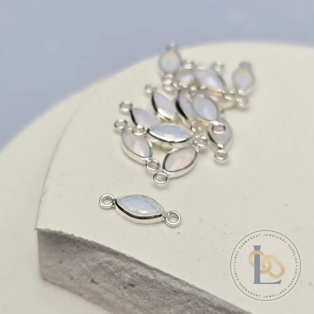 6mm Marquise Opal Connectors Sterling silver / White Opal