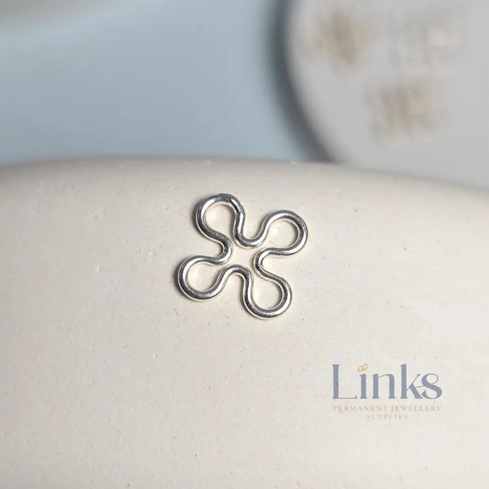 Plain Flower Connector - Links Permanent Jewellery Supplies