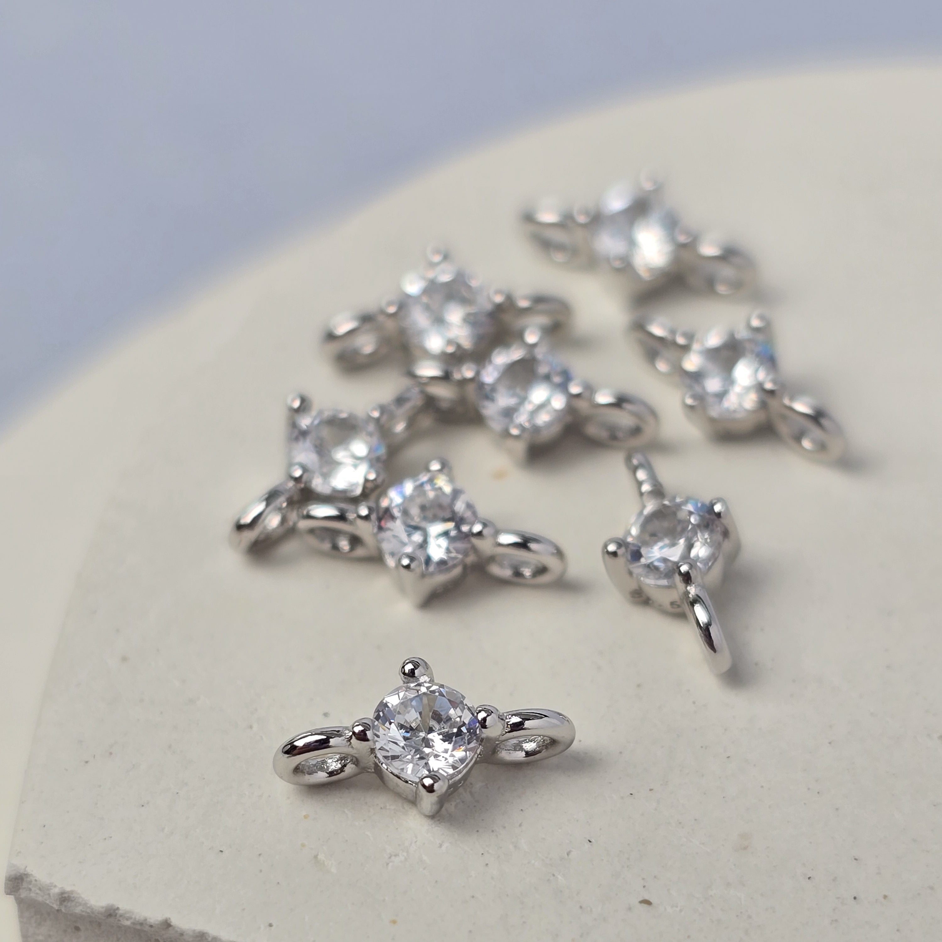 Sterling Silver Round Cubic Zirconia Connector Medium